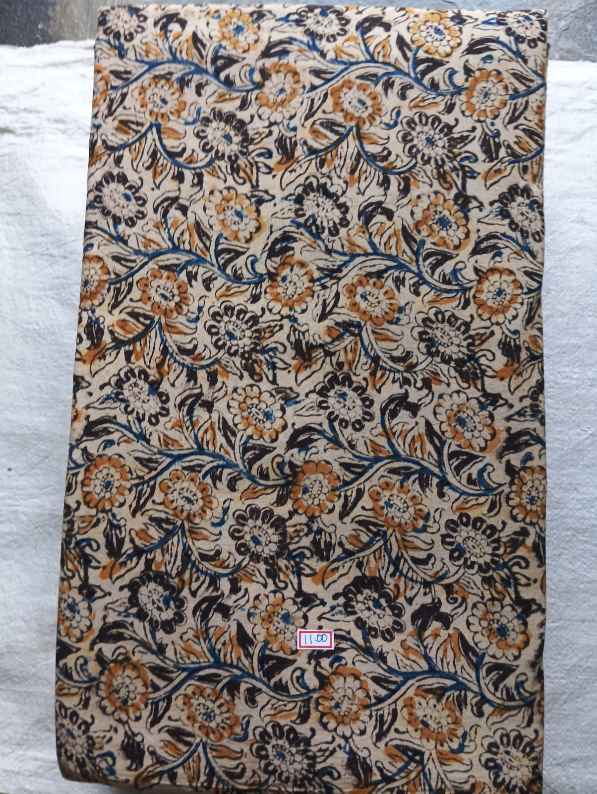 Cream Kalamkari floral handloom cotton fabric length